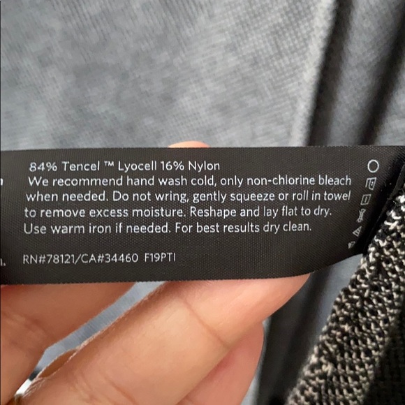 Eileen Fisher cardigan - Picture 3 of 4